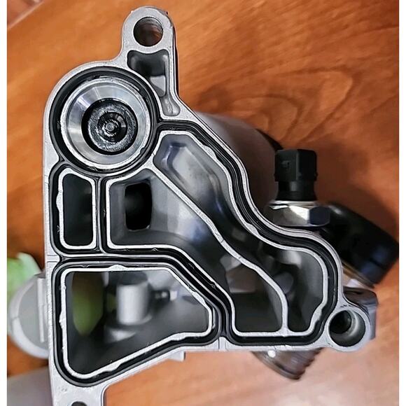 Engine Oil Filter Housing with Oil Cooler Compatible For BMW 420i 428i 640i... - Picture 2 of 4